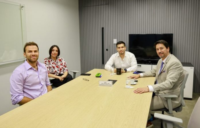 reunion- mic- rediex