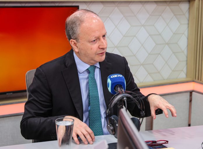 carlos fernandez valdovinos