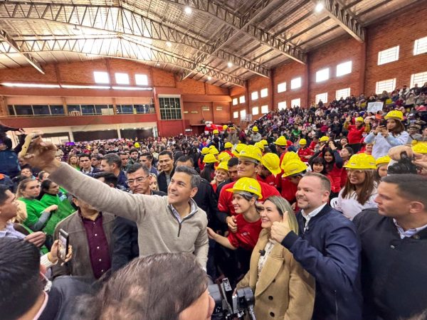 Gobierno refuerza la protección social y acceso al empleo en el departamento Central Gobierno refuerza la protección social y acceso al empleo en el departamento Central