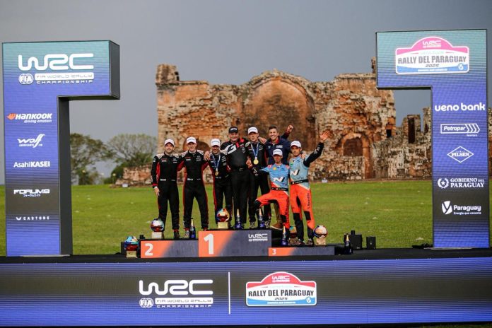 santiago-peña-podio-wrc-rally-del-paraguay-trinidad
