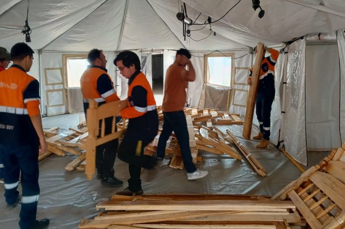 desmontan carpas de albergue costanera asuncion