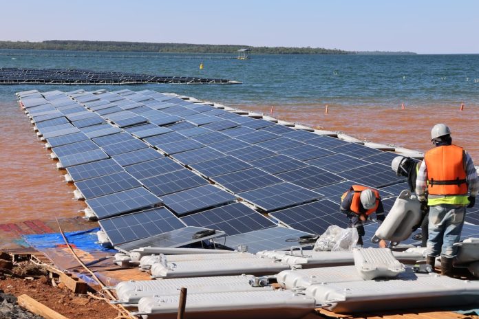 paneles solares- instalacion- itaipu