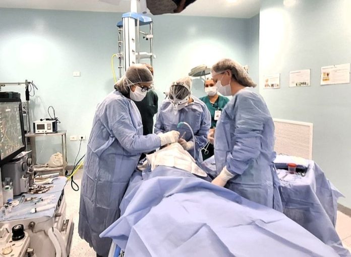 cirugia oftalmologica hospital cnel oviedo