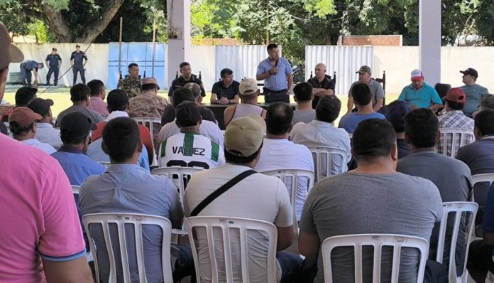 coordinan acciones contra pesca ilegal en ñeembucu