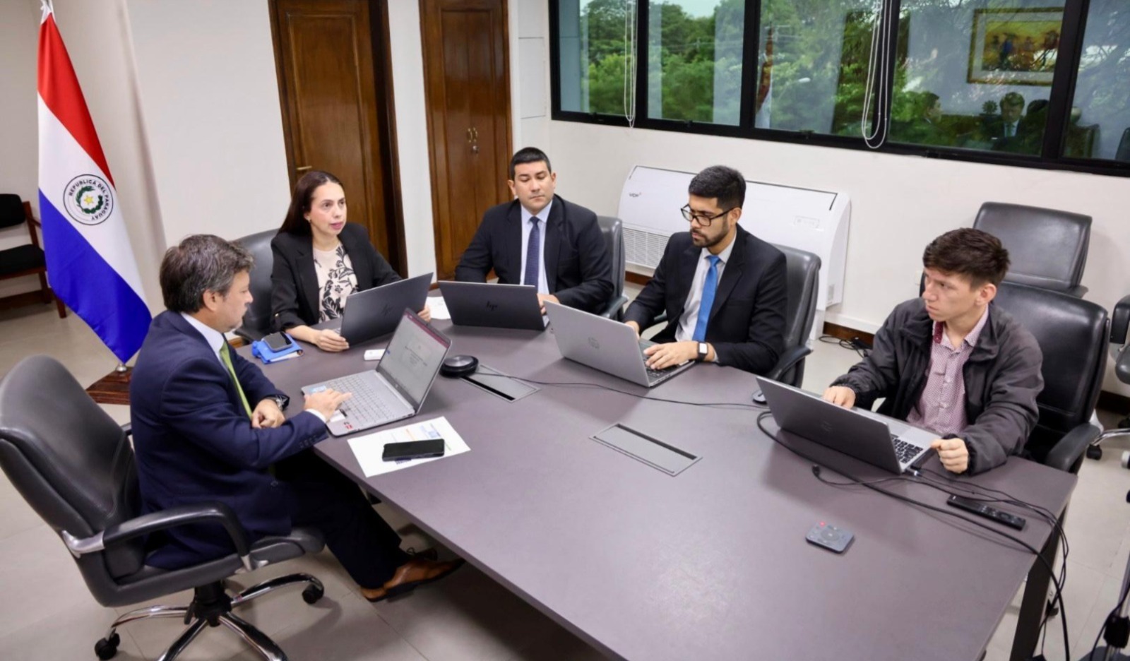 Déficit fiscal al cierre del primer trimestre de 2026 llega al 0,8% del PIB