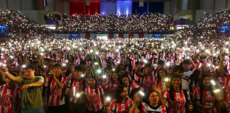 Becas del Gobierno 2026: 7.594 jóvenes recibieron sus certificados de adjudicación