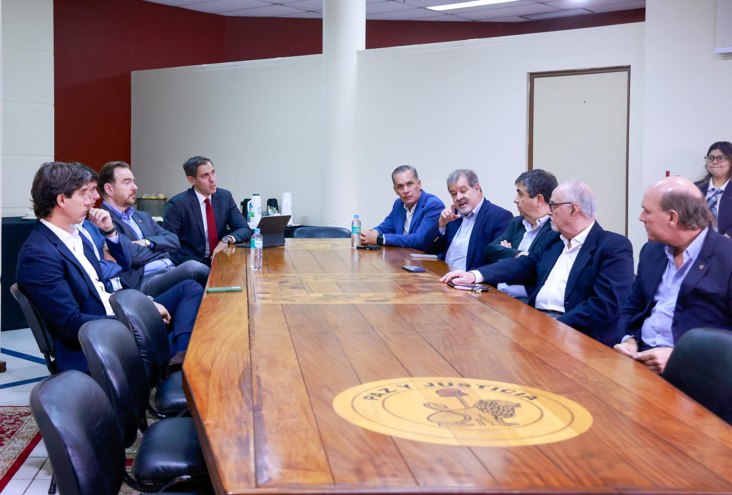 Paraguay se afianza como hub estratégico para grandes inversiones internacionales